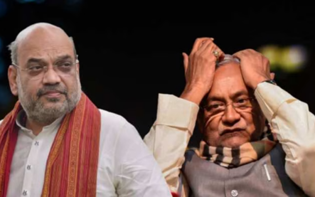 amit and nitish kumar e1678014675526 बिहार सरकार ने 22 जनवरी को केंद्र सरकार द्वारा छुट्टी देने का प्रस्ताव ठुकराया