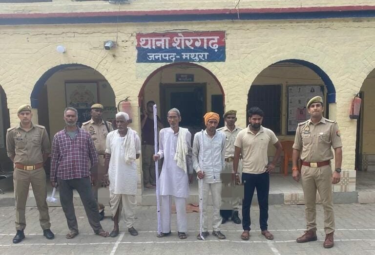 IMG 20230503 WA0411 e1683118355339 हत्या के आरोप में वांछित पांच लोग पुलिस ने पकडे