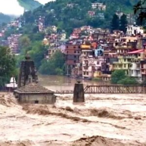 BARISH मानसून की बारिश ने भारत में मचाया कहर, हिमाचल प्रदेश, उत्तराखंड और उत्तर प्रदेश में कम से कम 12 लोगों की मौत