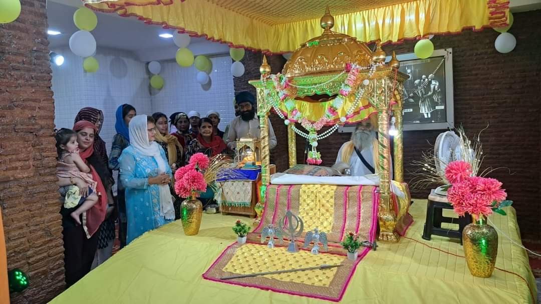 gurudwara वाह वाह बाणी निरंकार है वाह वाह बाणी, कीर्तन की अमृत बरखा में गूंजे जयकारे