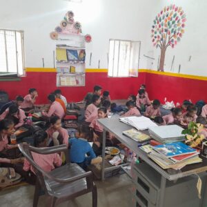 school 1 1 आगरा कमिश्नर, डीएम, सीडीओ, बीएसए सबके आदेश उड़ाए हवा में, बेसिक शिक्षा विभाग टीचर एसोसिएशन के आगे ये सभी बौने