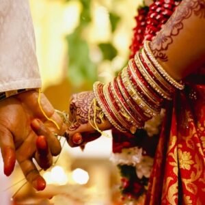 Indian Marriage सोशल मीडिया का गंदा खेल! भाई-बहन के रिश्ते में डाली खाई, वजह हैरान करने वाली