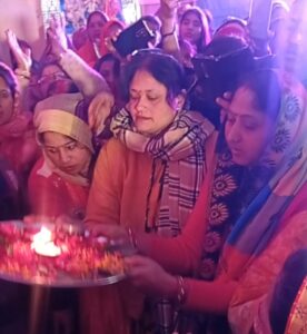 IMG 20240122 203014 श्री रामलला की प्राण प्रतिष्ठा पर खेरागढ़ के मंदिरों में हुई विशेष पूजा, दुल्हन की तरह सजा कस्बा