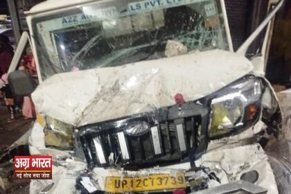 04skb1 आगरा-लखनऊ एक्सप्रेस-वे पर अनियंत्रित हुई कार, डिवाइडर से टकराकर दो घायल