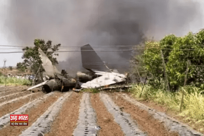 1 3 वायुसेना का सुखोई लड़ाकू विमान नासिक में दुर्घटनाग्रस्त, दोनों पायलट सुरक्षित