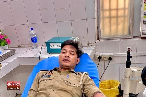 20240705 185701 ऐसी भी होती है पुलिस : कैंसर से पीड़ित महिला को नहीं मिल रहा था कोई रक्तदाता, फरिश्ता बनकर पहुंचा पुलिसकर्मी