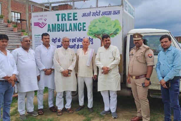 IMG 20240811 213628 एक पेड़ मां के नाम अभियान के तहत खेरागढ़ में हुआ वृक्षारोपण का कार्यक्रम