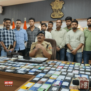 22 खोए मोबाइलों की वापसी: आगरा पुलिस ने लौटाई खुशियाँ #AgraNews