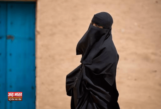 burka अलीगढ़: रामलीला में बुर्का पहने महिला के प्रवेश से मचा हड़कंप, ये था मामला