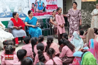 firozabad 1 शिकोहाबाद: मिशन शक्ति के तहत छात्राओं को जागरूक किया, नारी सुरक्षा पर जोर