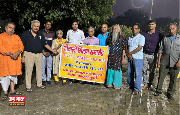 yamuna river e1730106499599 यमुना बैराज पर प्रस्ताव पारित होने पर आगरा नगर निगम को धन्यवाद