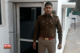 agra police 2 आगरा के पुलिसकर्मियों ने हादसे में बचाई तीन जान, बहादुरी पर हुआ सम्मान"