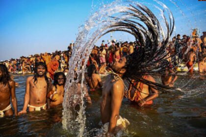 1 29 मात्र दो पैसे में कुंभ का इकोनॉमिक्स: मालवीय जी ने अंग्रेज वायसराय को समझाया, मार्क ट्वैन बोले- 'गोरों के लिए यह समागम कल्पना से परे