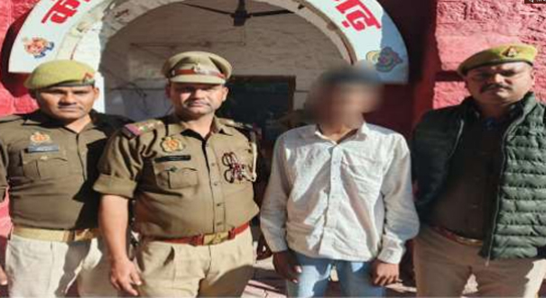 kheragarh 1 लूट के मुकदमे में वांछित अभियुक्त को थाना खेरागढ़ पुलिस ने किया गिरफ्तार