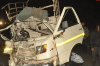 nasik accident नासिक, महाराष्ट्र: ट्रक और टेम्पो की टक्कर में 8 की मौत, कई घायल