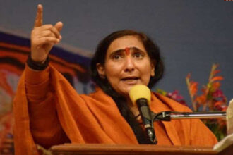 sadhvi ‘बर्दाश्त मत करना, आंखें नोंचने का…’, लव जिहाद पर स्त्रियों से साध्वी ऋतंभरा की अपील