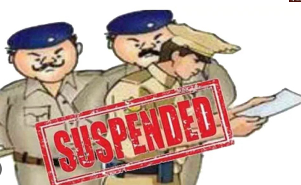 suspend आगरा पुलिस की झूठी रिपोर्ट पर हाईकोर्ट का कड़ा एक्शन, चार पुलिसकर्मी निलंबित